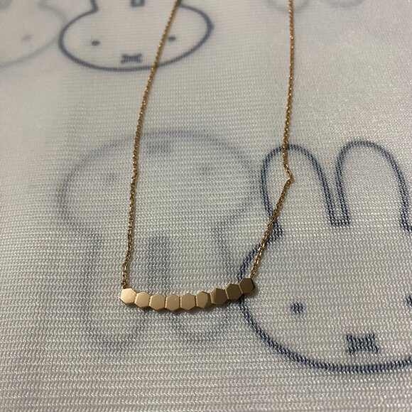 Chaumet Hexagonal Diamond-Set 18K Gold Necklace - Picture 3 of 9